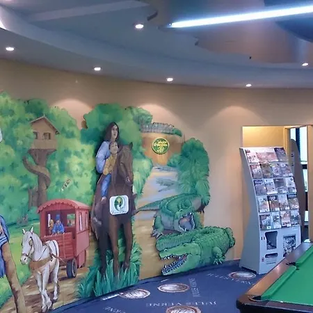 Du Parc - Pirates Hotel Chasseneuil-du-Poitou