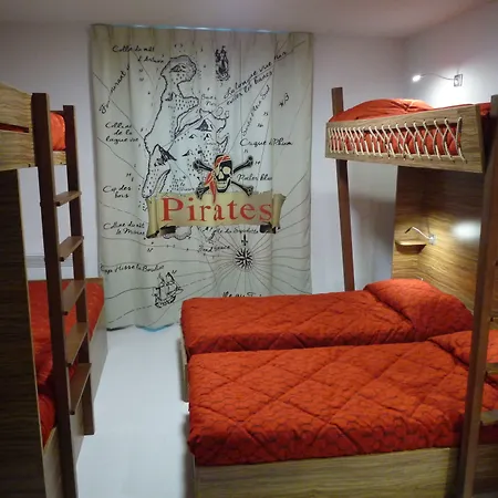 Du Parc - Pirates Hotel Chasseneuil-du-Poitou