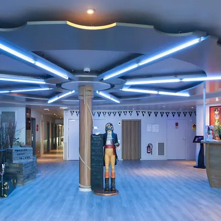 Du Parc - Pirates Hotel Chasseneuil-du-Poitou