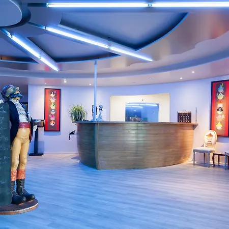 Du Parc - Pirates Hotel Chasseneuil-du-Poitou