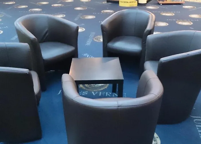 Du Parc - Pirates Hotel Chasseneuil-du-Poitou