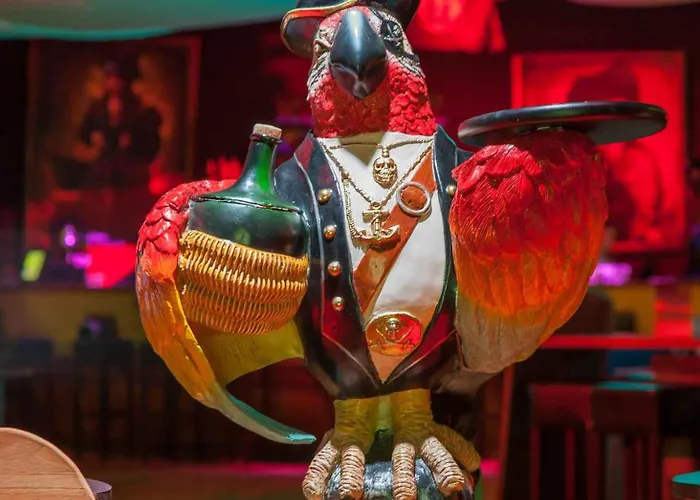 Du Parc - Pirates Hotel *