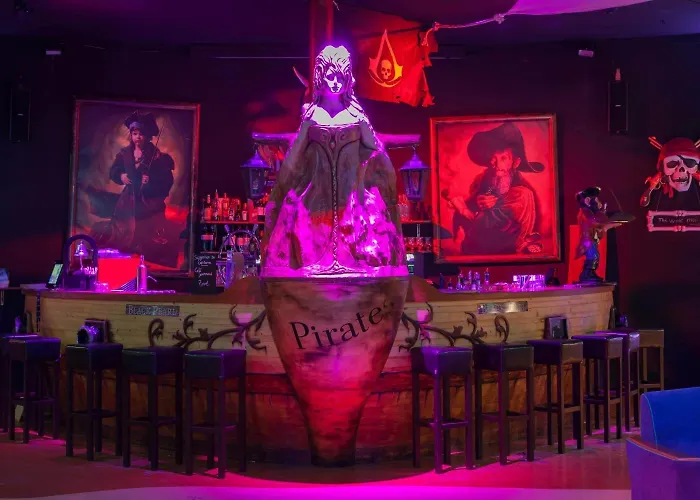 Du Parc - Pirates Hotel Chasseneuil-du-Poitou